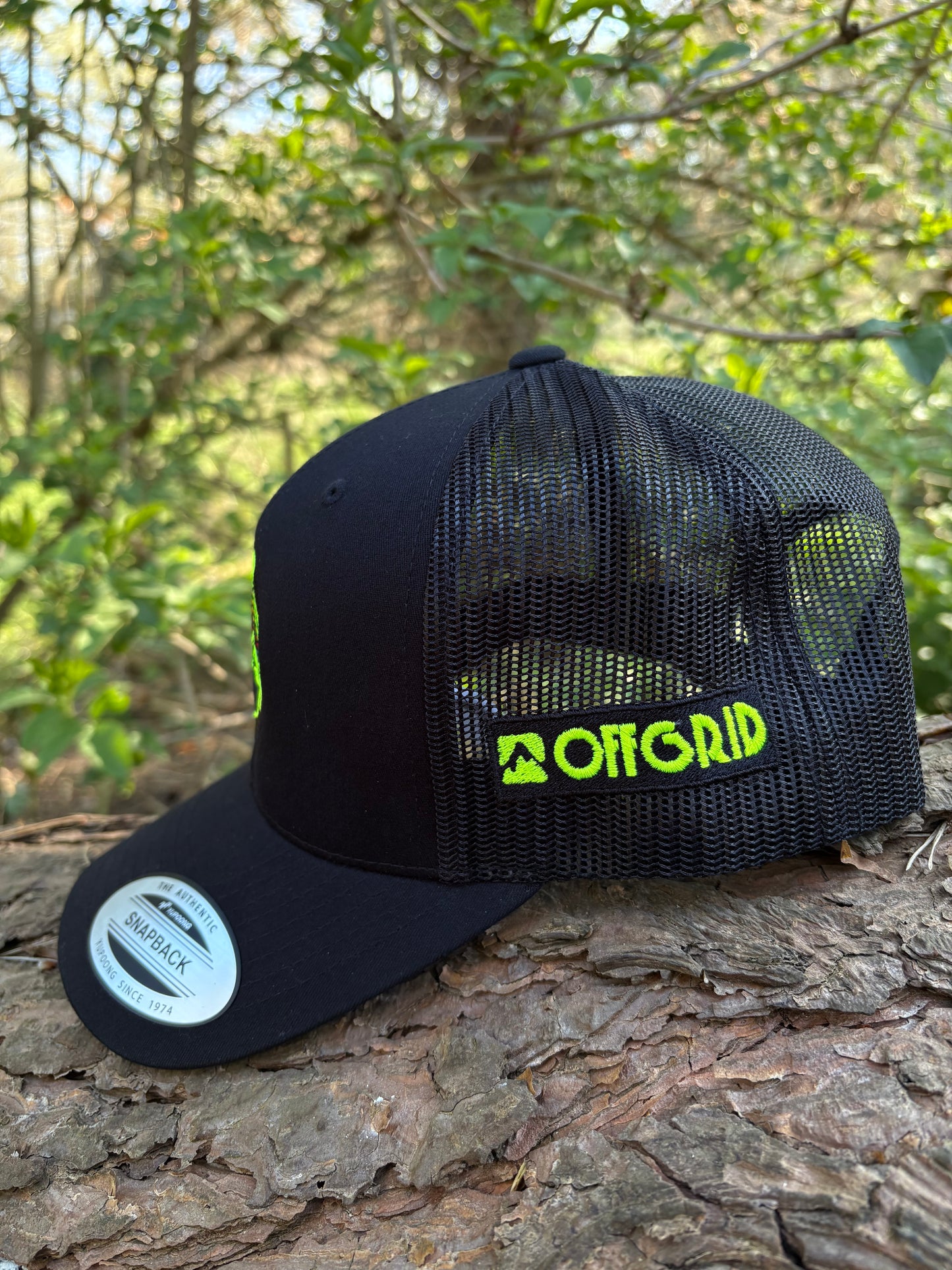 OFFGRID Hi-Viz Horizon truckers cap